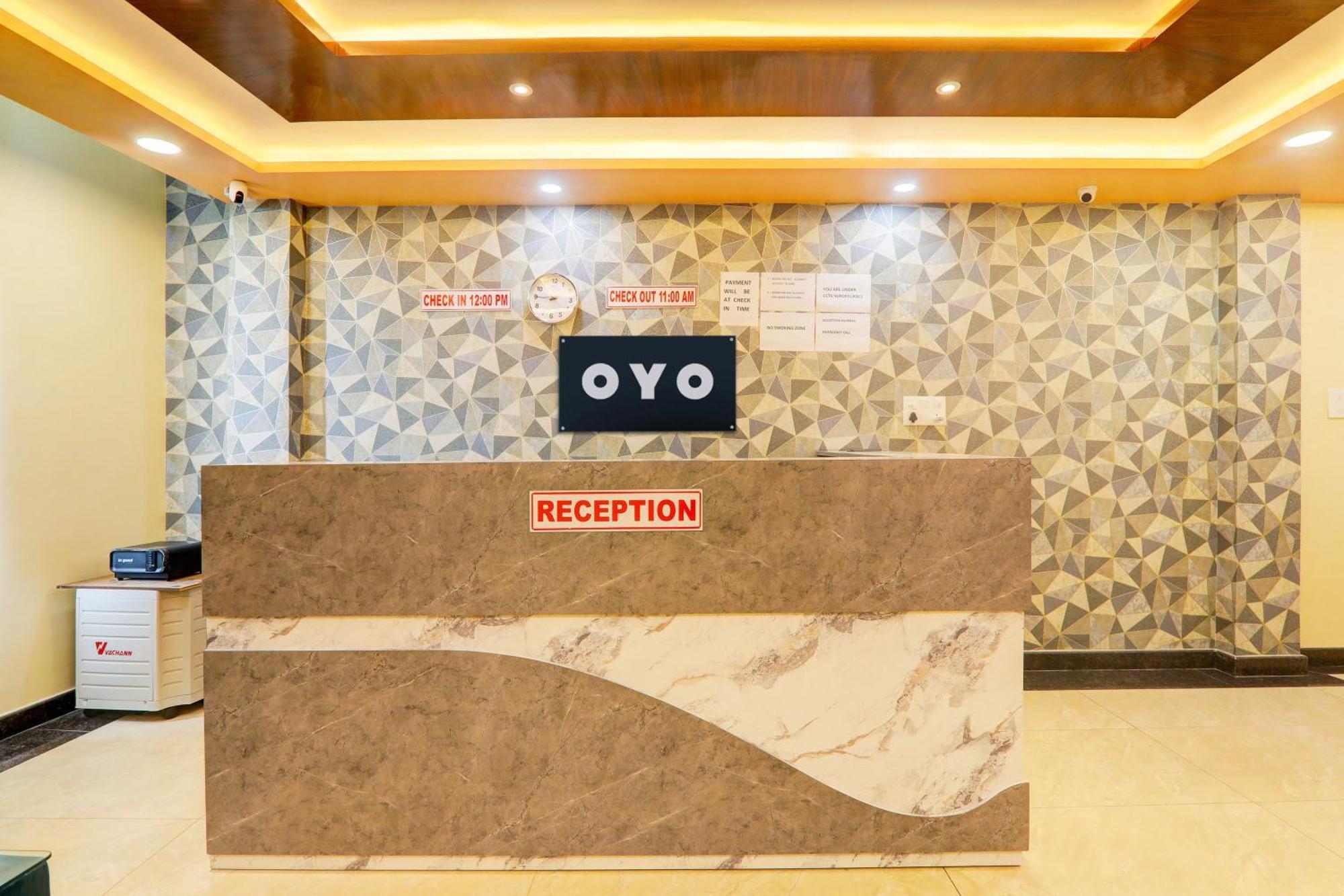 Super Hotel O Raas Plaza Kanpur Exterior foto
